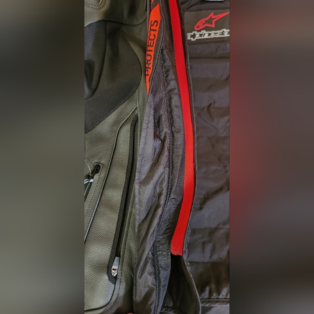 Motorcycle Riding Jacket - Picture 7 of 11